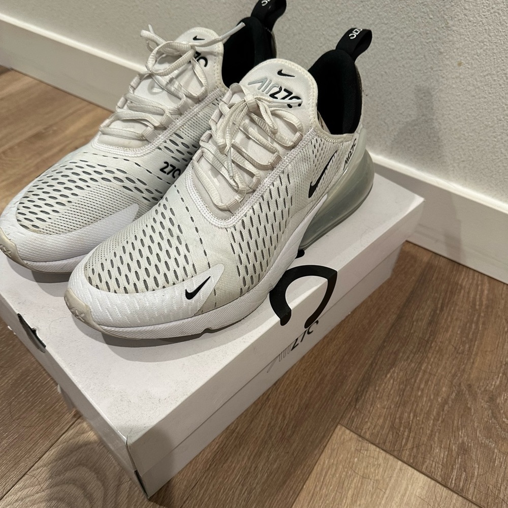 Nike Air Max 270